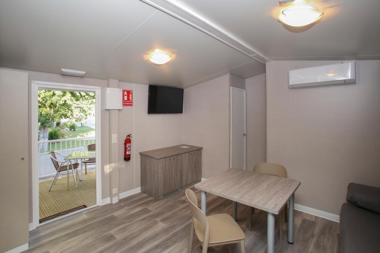 Bungalows Y Mobil Homes Camping Regio Santa Marta de Tormes Exterior foto